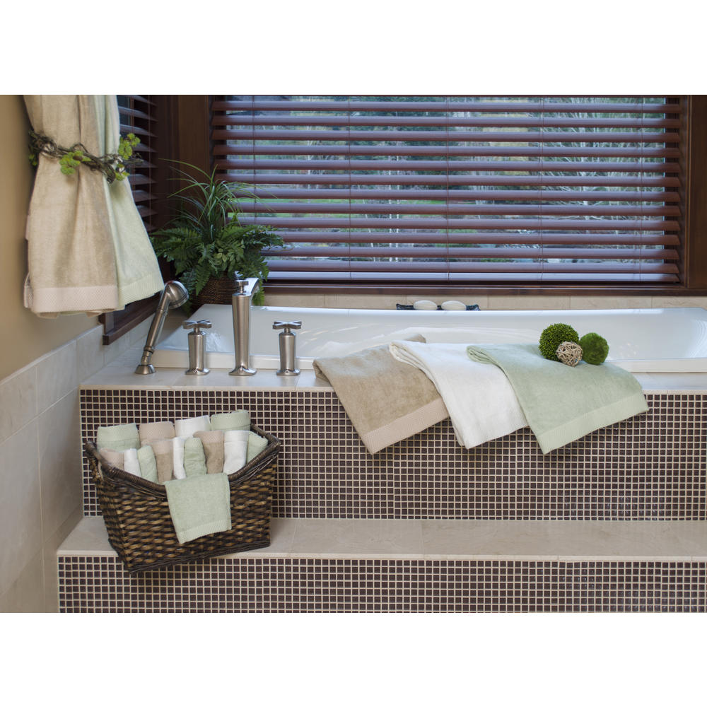 BedVoyage Odor & Mildew Resistant Bath Towel