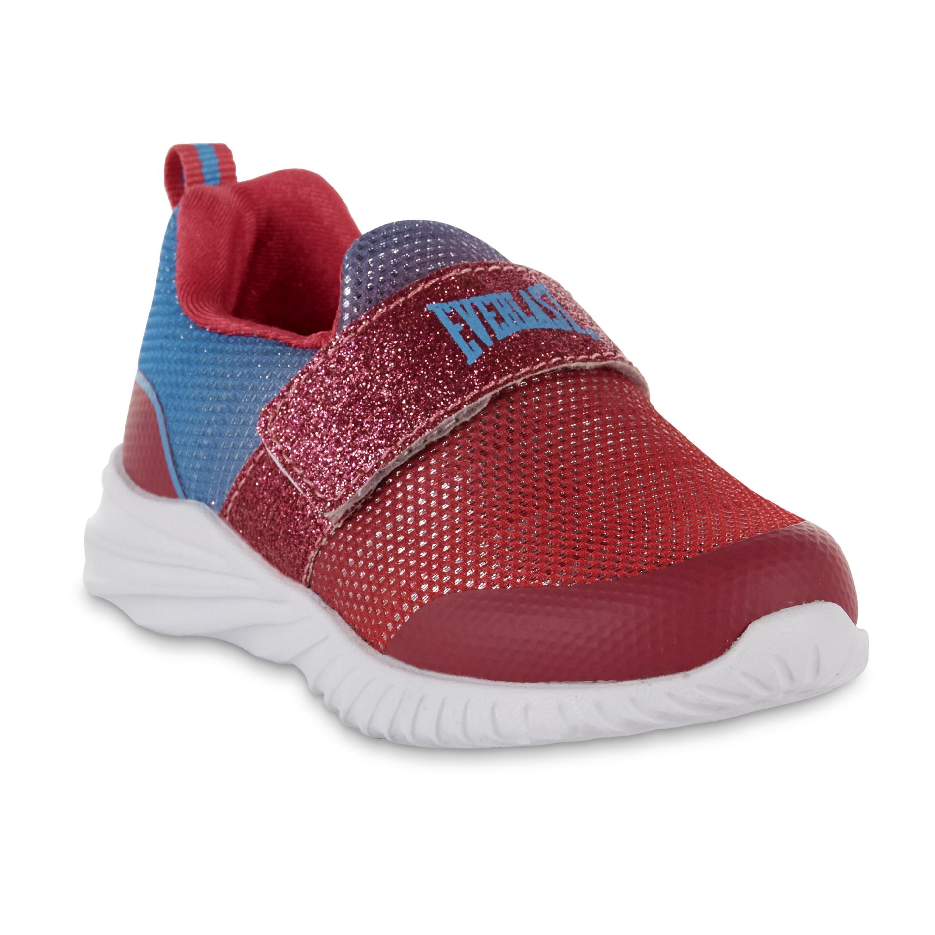 trendy athletic shoes