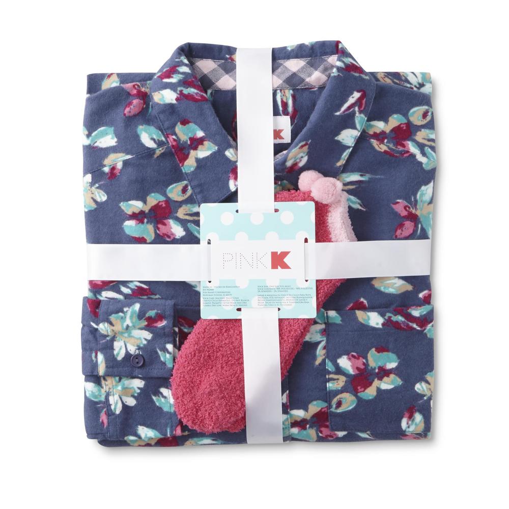 Pink K Women's Plus Flannel Sleep Shirt & Slipper Socks Set - Floral