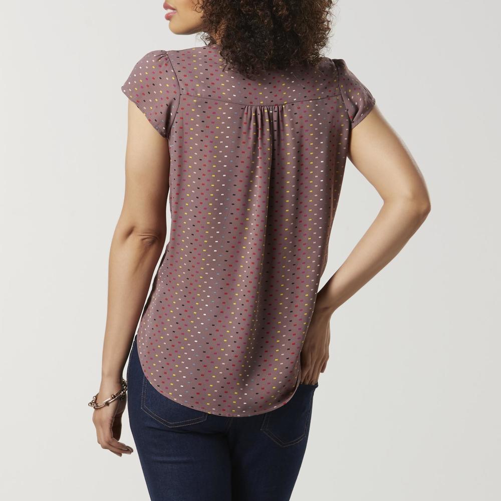 Simply Styled Women's Smocked Shoulder Top - Geometric