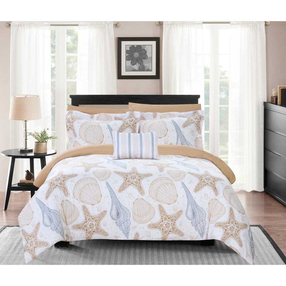 Chic Home Eula 6 or 8 Piece Bed in a Bag Reversible Comforter Set