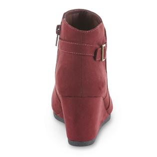 attention wedge booties