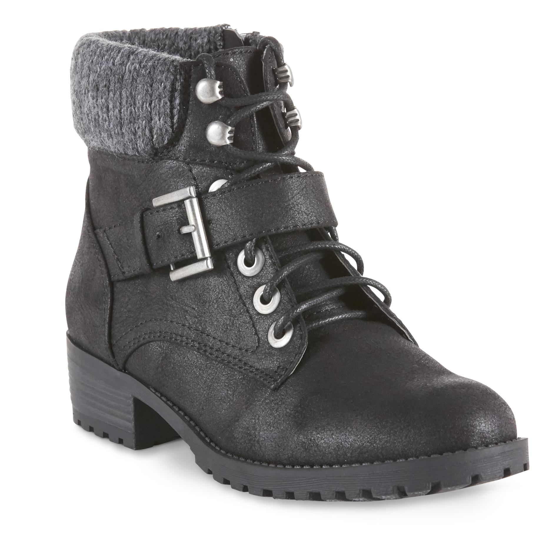 black fashion hiking boots