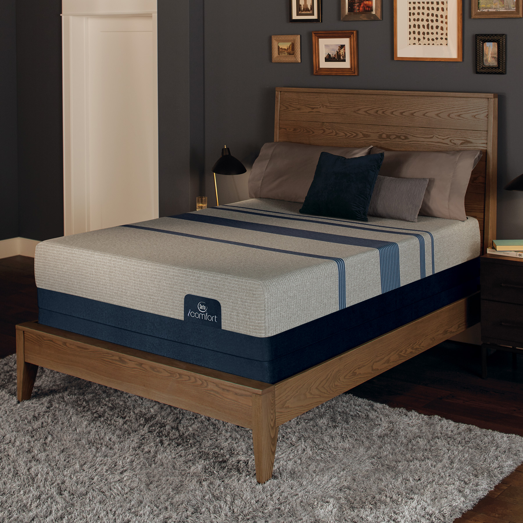 Serta iComfort Blue Max 1000 Plush King Mattress