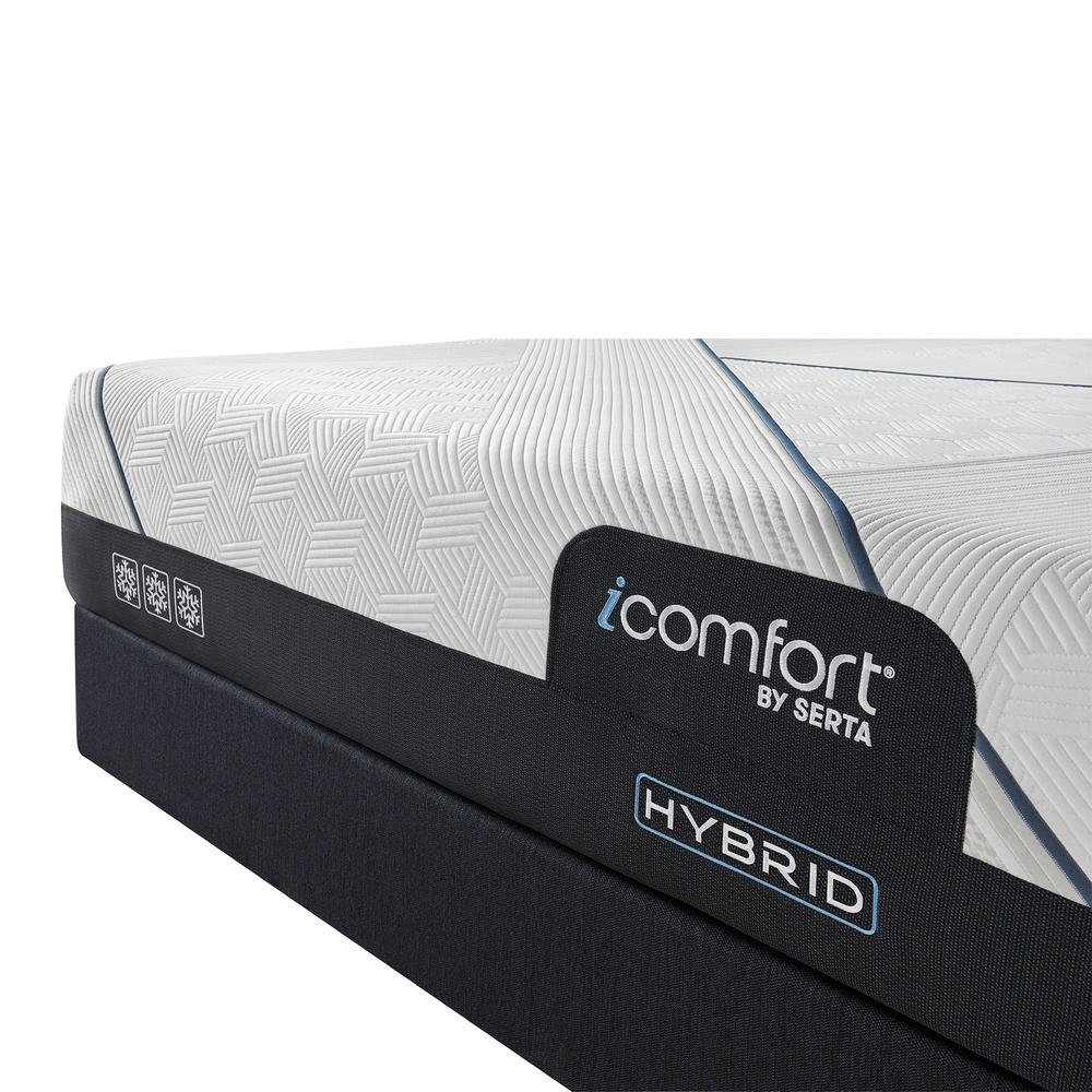 Serta iComfort Hybrid iComfort CF3000 Medium Hybrid  King Mattress