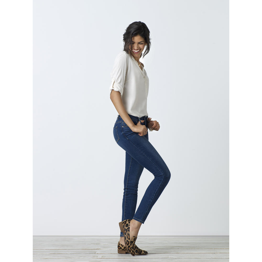 ROEBUCK & CO R1893 Women's Short Inseam Skinny Jeans