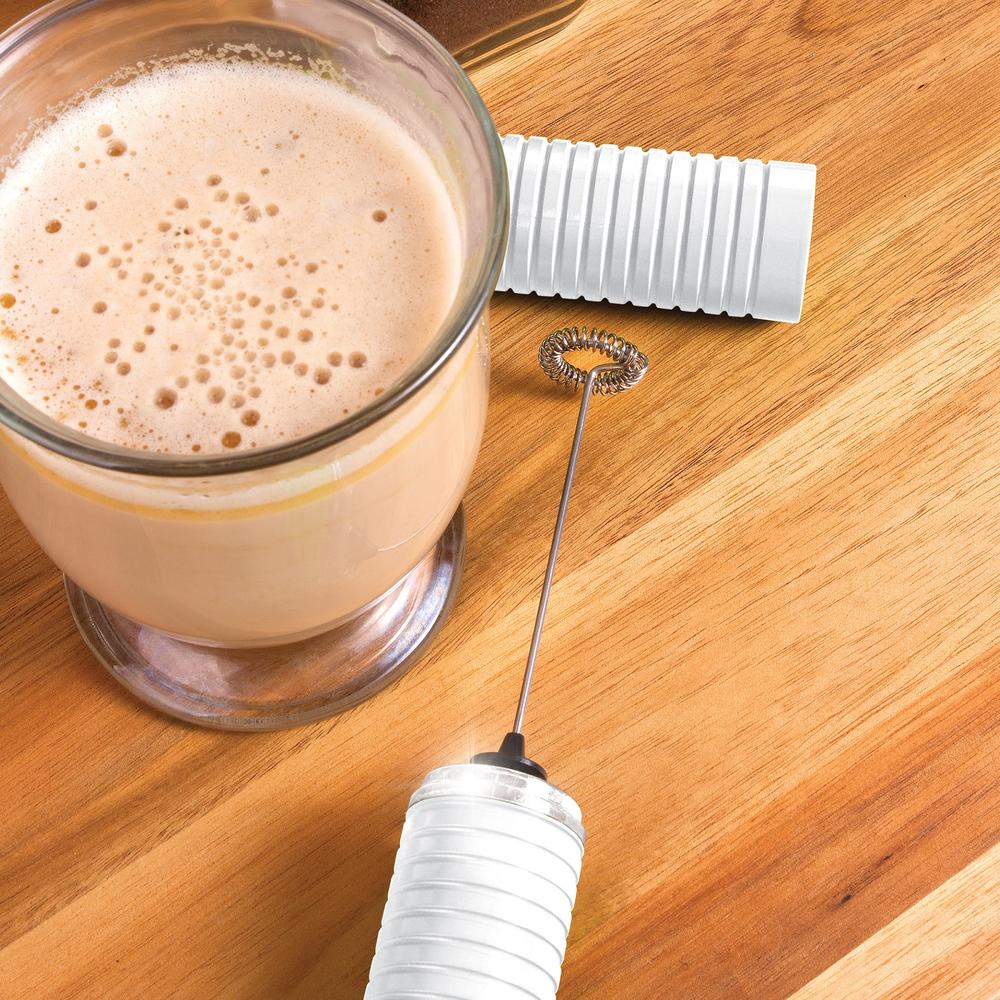 Euro Cuisine FTW30 Milk Frother with LED light - White