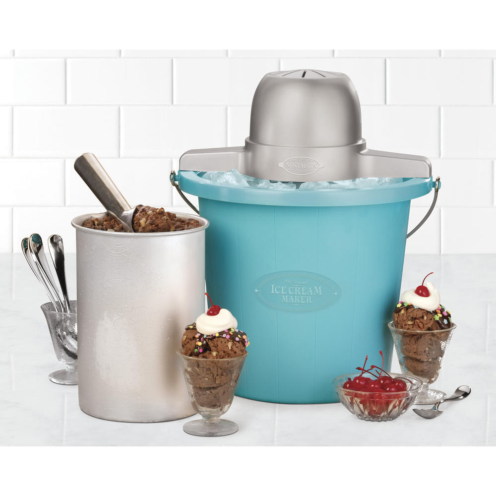 Nostalgia ICMP400BLUE Vintage Collection 4Quart Electric Ice Cream Maker