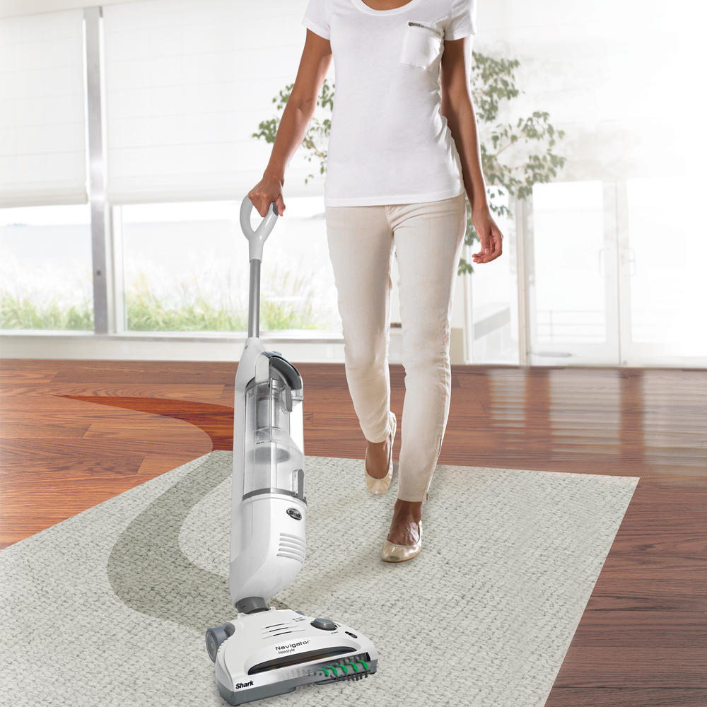 Shark SV1106 Navigator Freestyle Cordless Stick Vacuum
