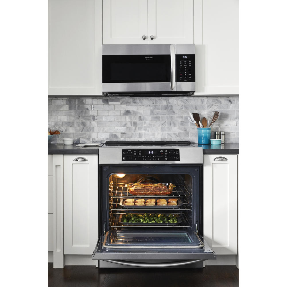 Frigidaire Gallery FGIH3047VF  30'' Front Control Induction Range with Air Fry &#8211; Stainless Steel