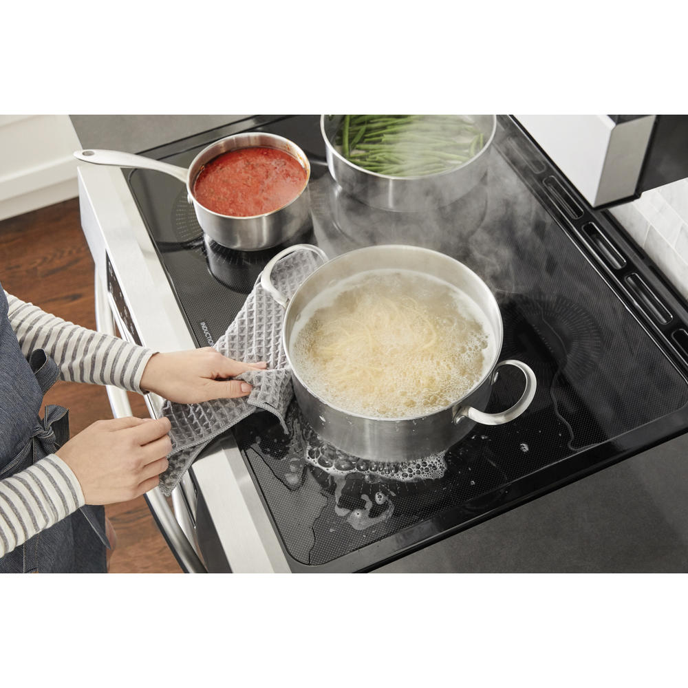 Frigidaire Gallery FGIH3047VF 30'' Front Control Induction Range with