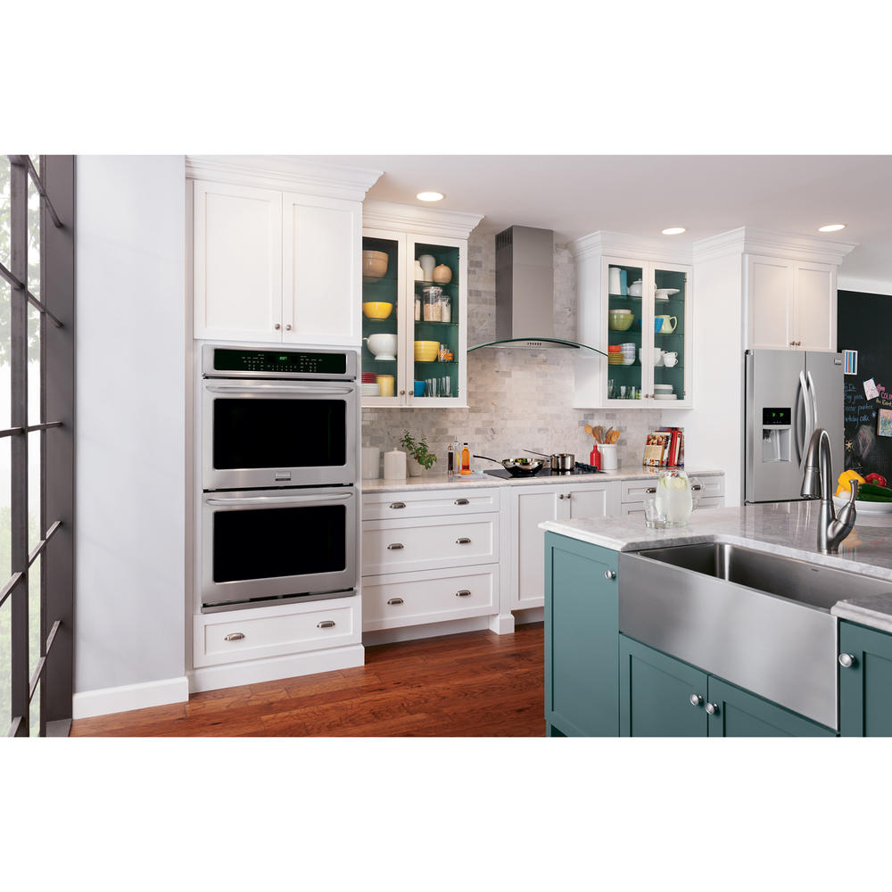 Frigidaire FFEC3625UB 36'' Radiant Electric Cooktop with 5 Elements Black