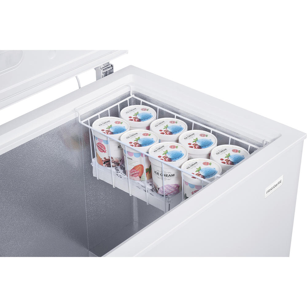 Frigidaire FFCS0922AW 8.7 cu. ft. Chest Freezer White