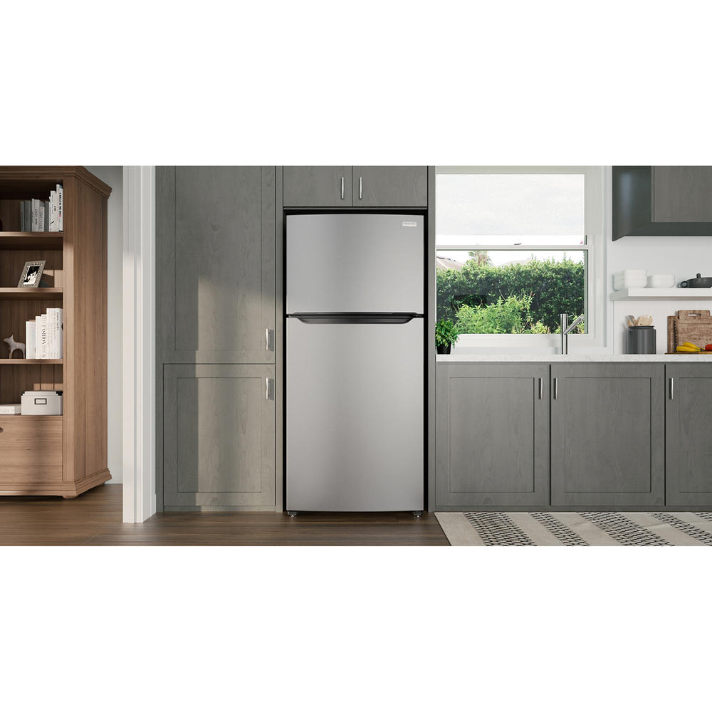 Frigidaire FFTR1835VS  18.3 cu. ft. Top Freezer Refrigerator &#8211; Stainless Steel