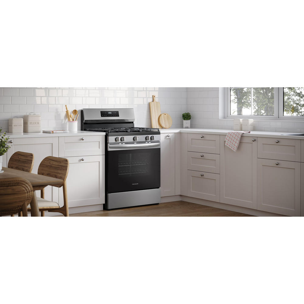 Frigidaire FCRG3062AS  30" Freestanding Gas Range with Steam Clean &#8211; Stainless Steel