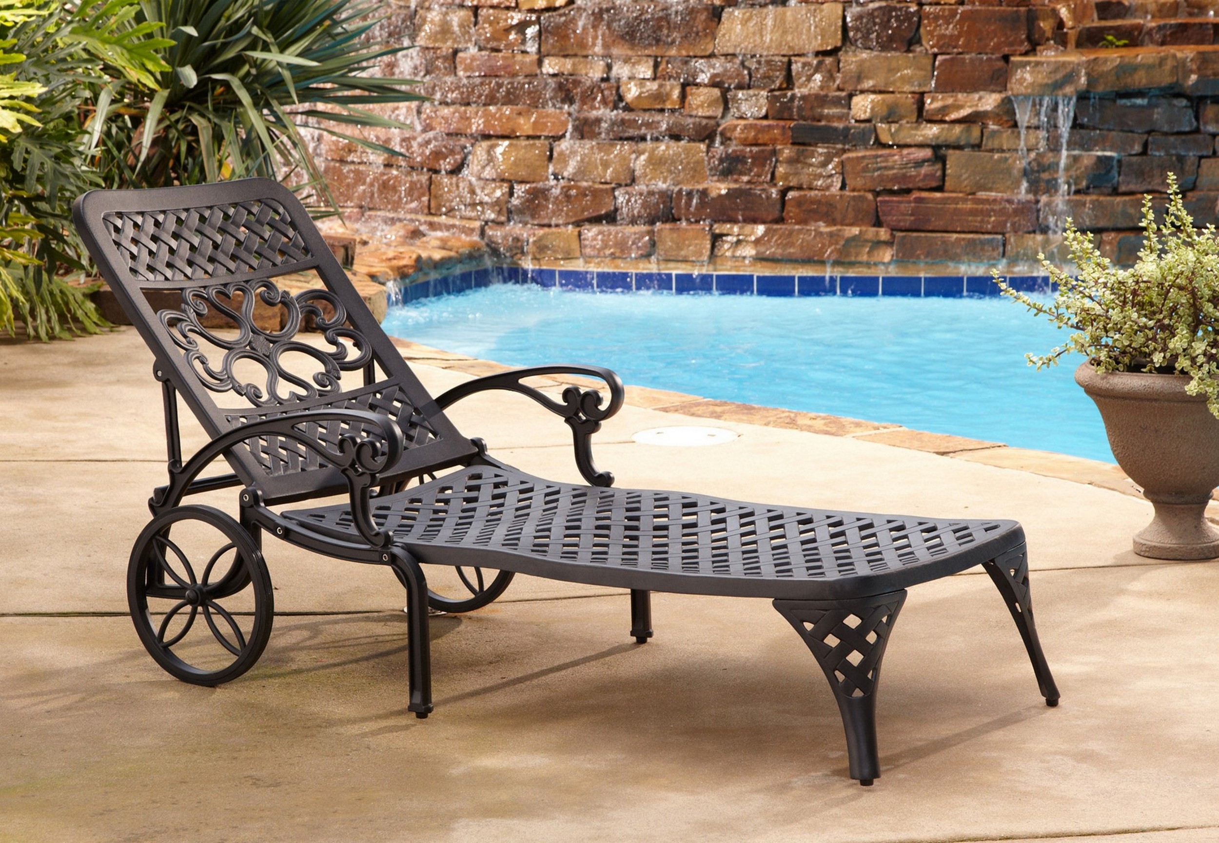 Home Styles Biscayne Black Chaise Lounge Chair