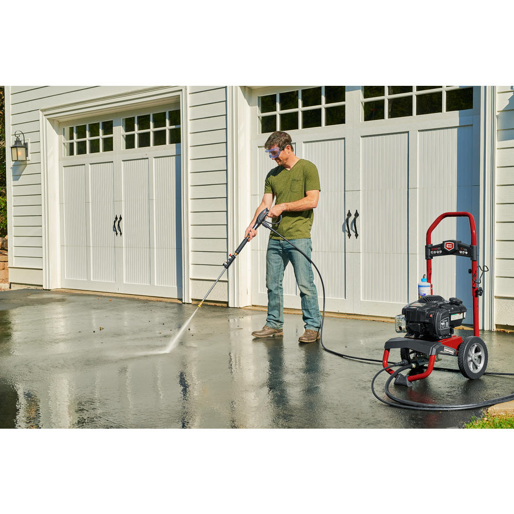 Craftsman 020698 2700psi 2.1 GPM Gas Pressure Washer