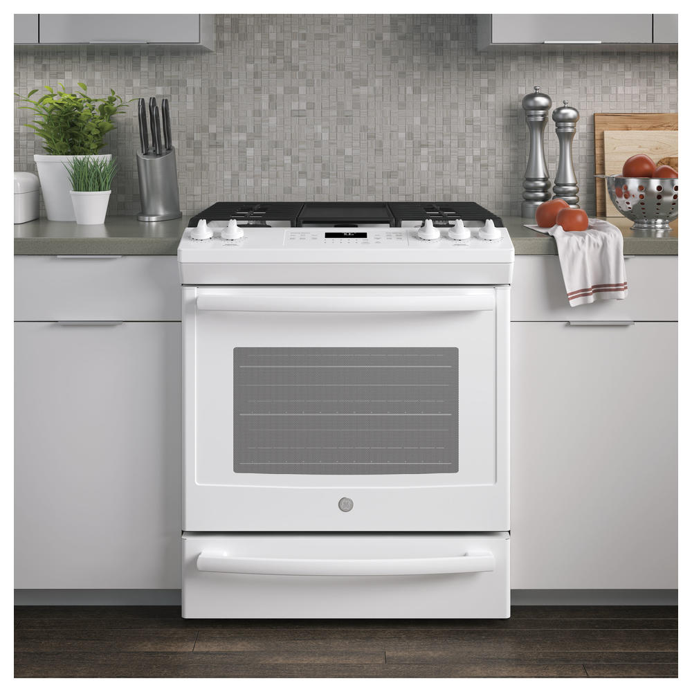GE Appliances JGS760DELWW 30" SlideIn Convection Gas Range White