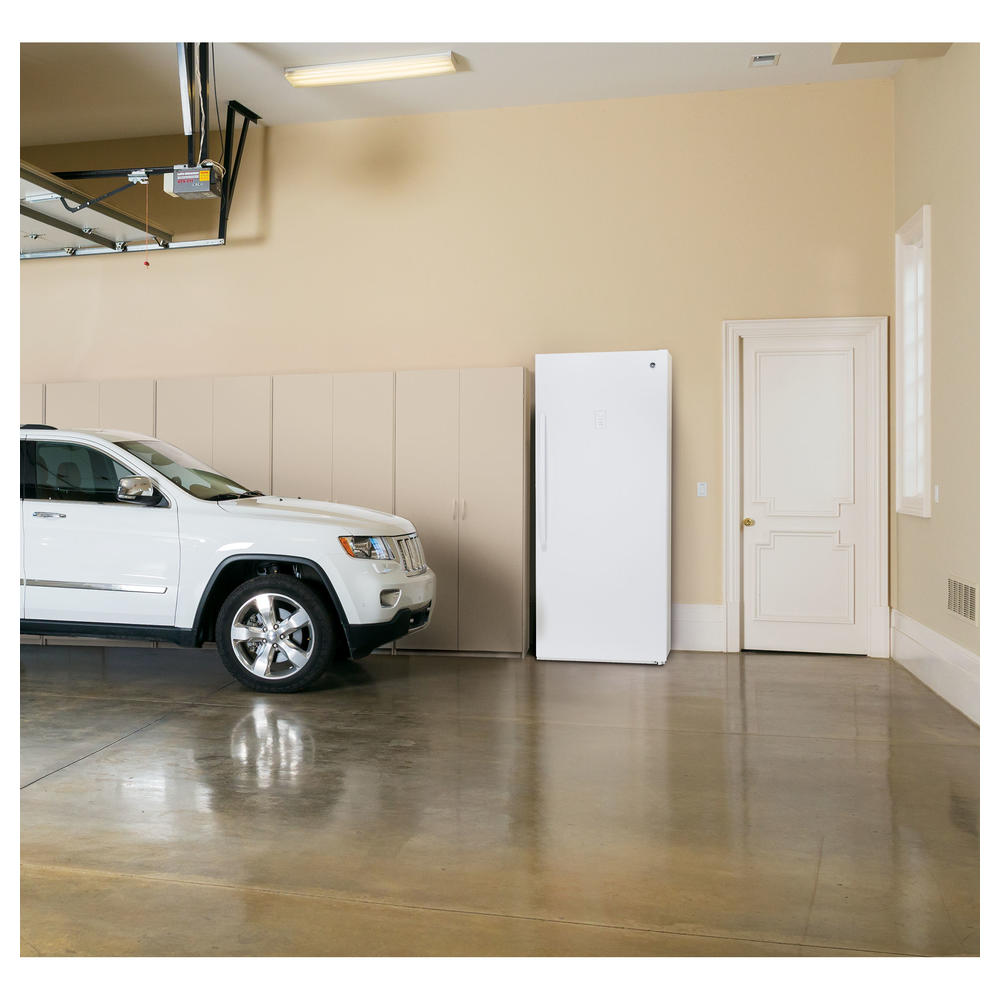 GE Appliances FUF21SMRWW 21.3 cu. ft. Upright Freezer White