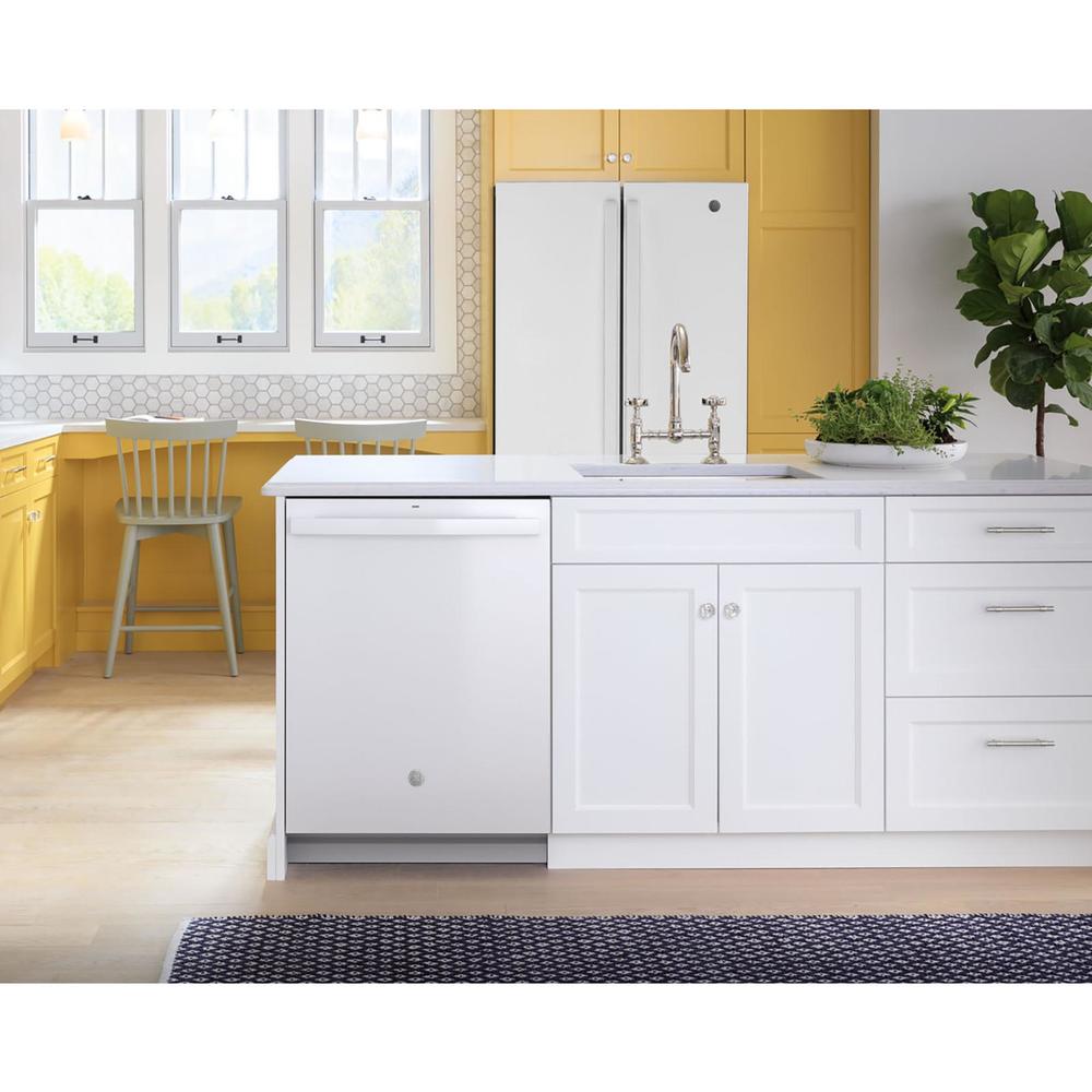 GE Appliances GDT550PGRWW GE&#174; Top Control with Plastic Interior Dishwasher with Sanitize Cycle & Dry Boost - White