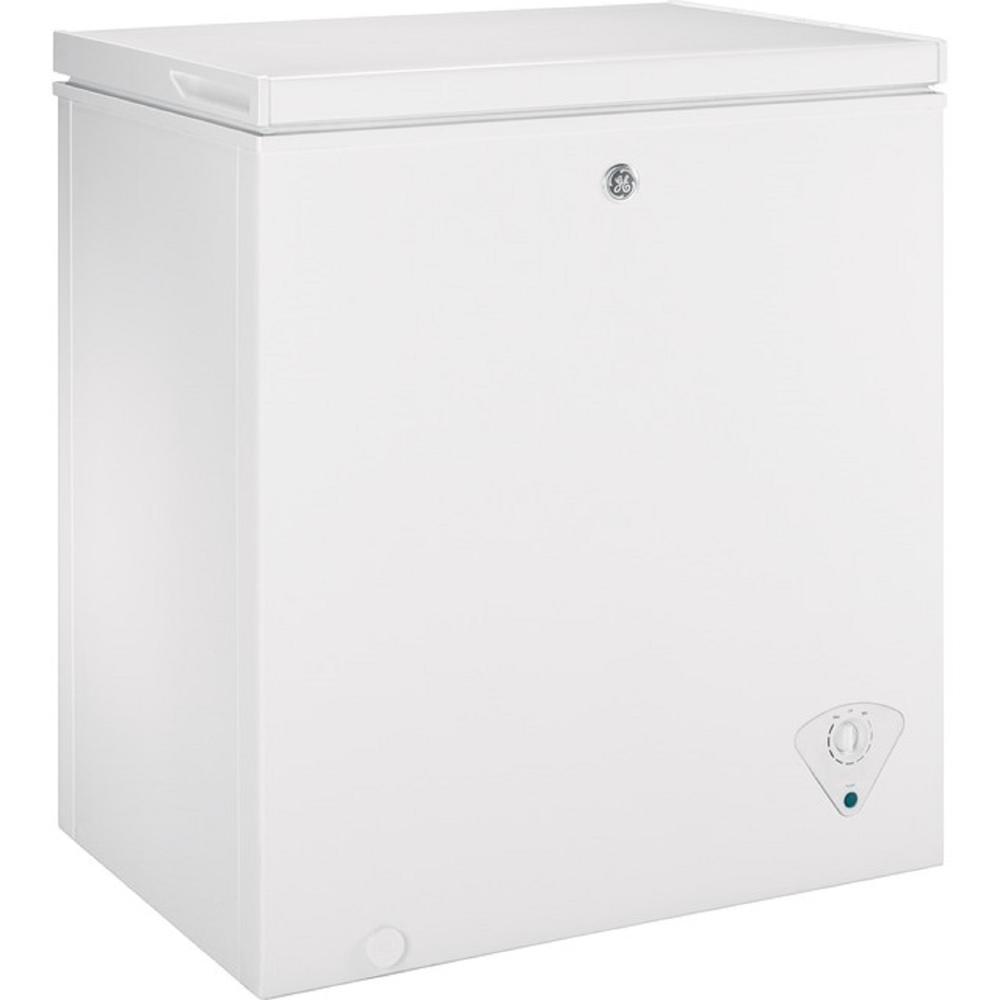 GE Appliances FCM5SKWW 5.0 Cu. Ft. Manual Defrost Chest Freezer