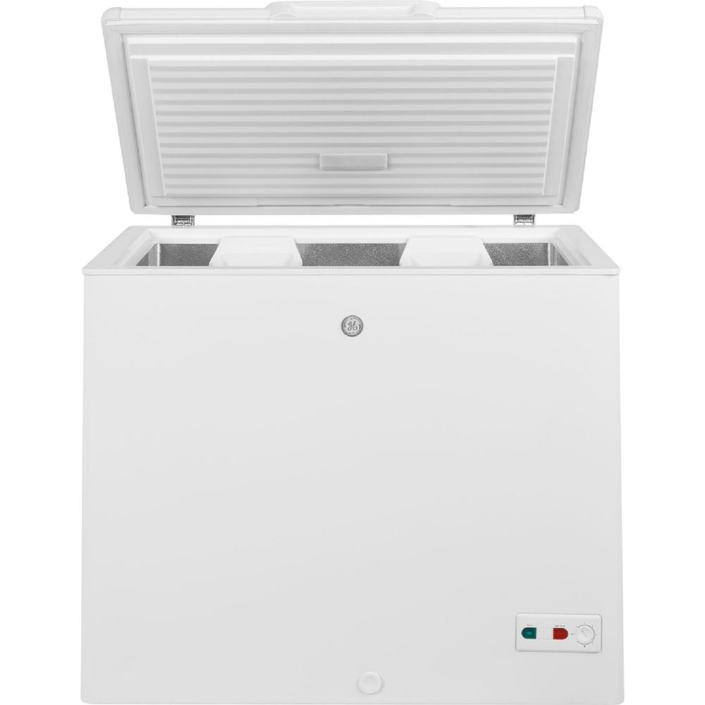 GE Appliances FCM9SRWW GE 8.8 Cu. Ft. Manual Defrost Chest Freezer - White