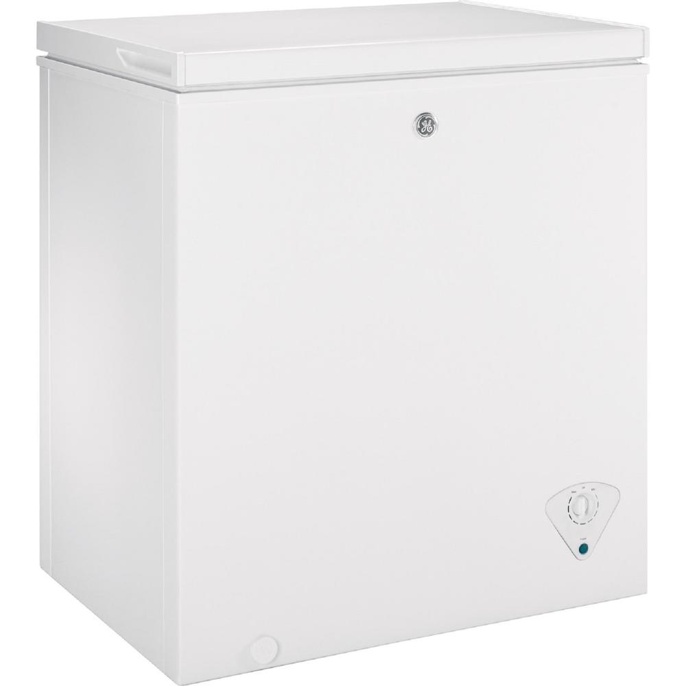 GE Appliances FCM5STWW GE 5.1 Cu. Ft. Manual Defrost Chest Freezer - White