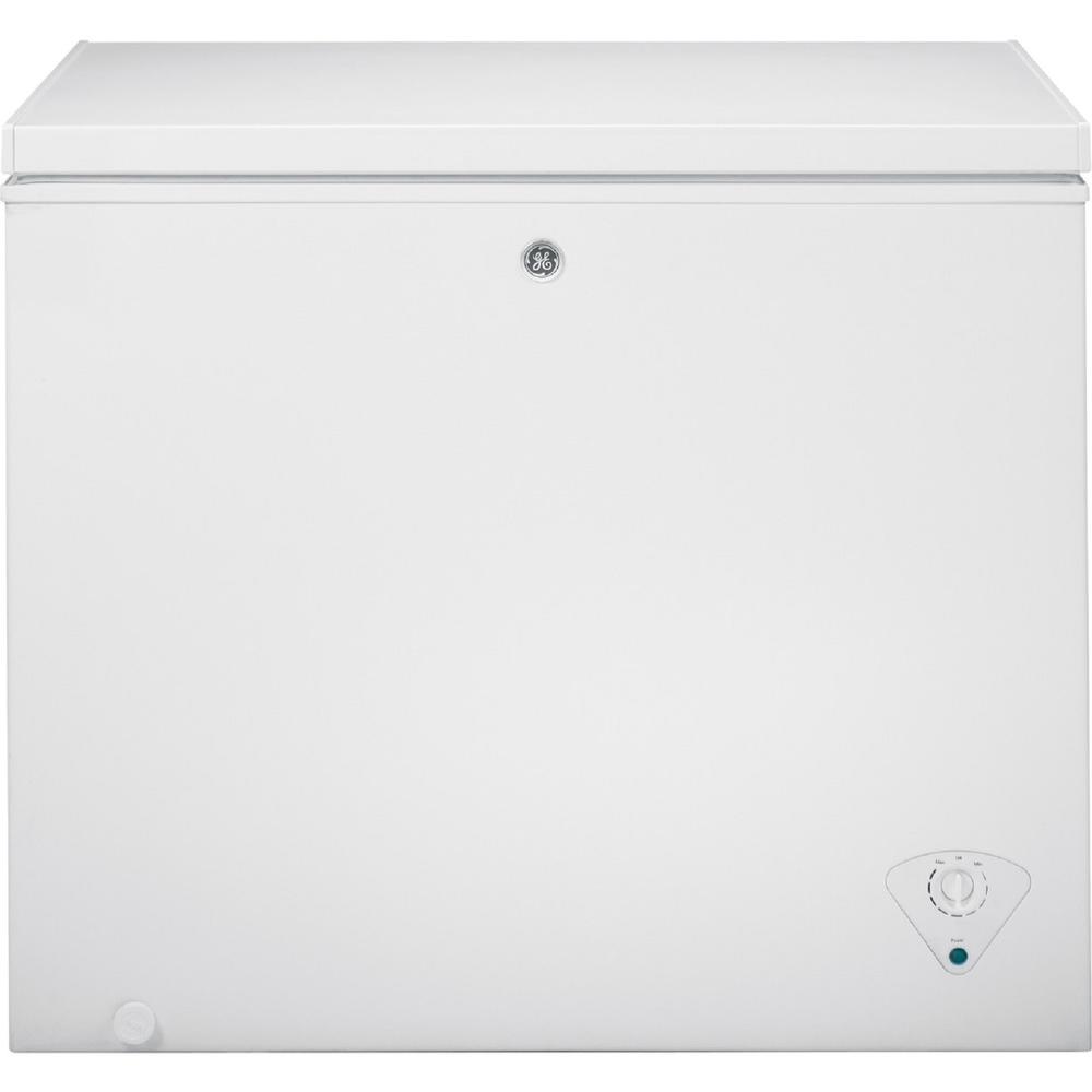 GE Appliances FCM7STWW GE 7.0 Cu. Ft. Manual Defrost Chest Freezer - White