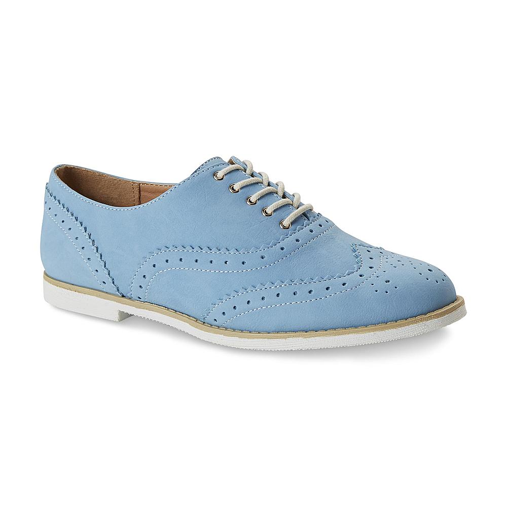 Seventeen Women's Sicily Light Blue Wingtip Oxford Shoe