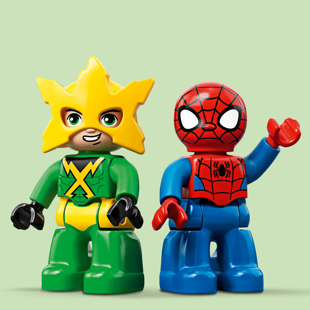 LEGO Spider-Man vs Electro