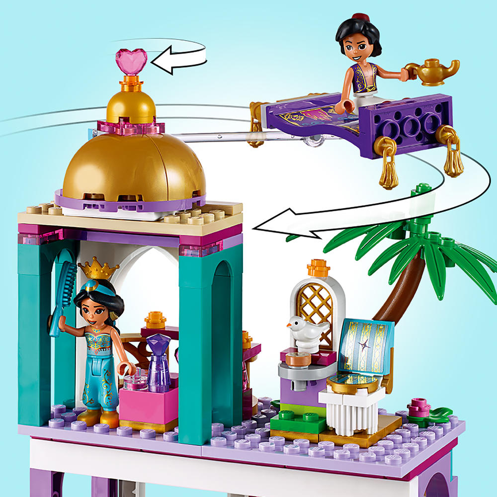 LEGO Aladdin and Jasmine&#8217;s Palace