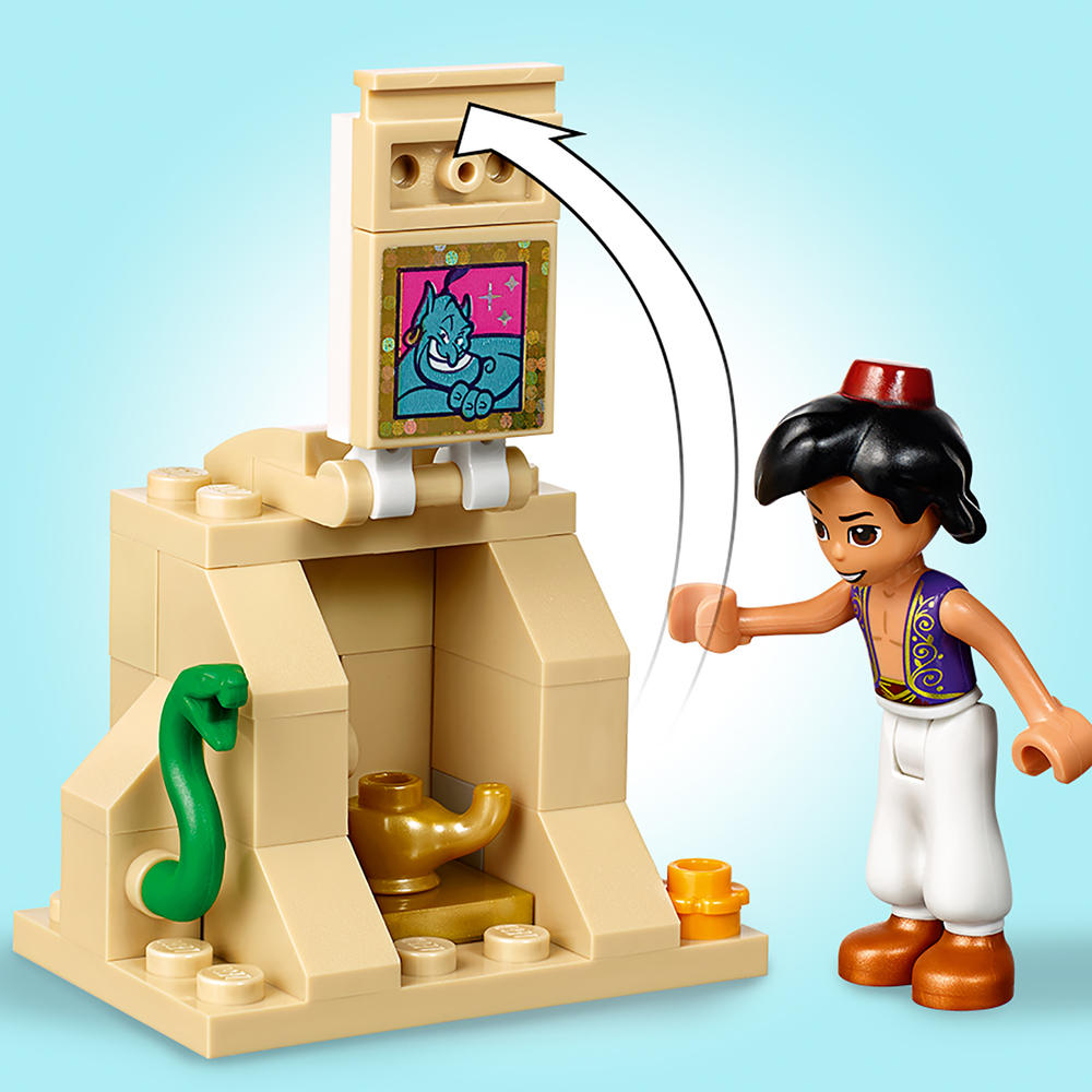 LEGO Aladdin and Jasmine&#8217;s Palace