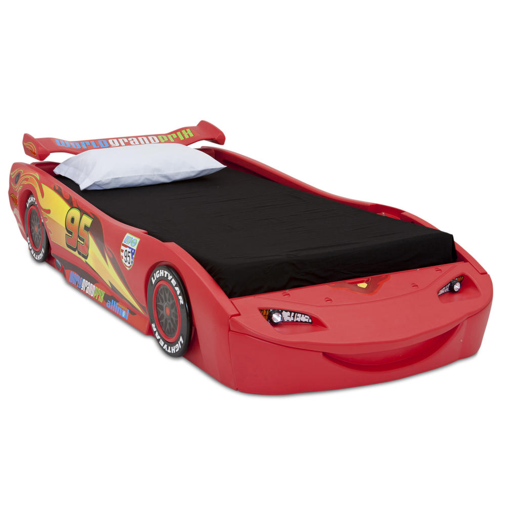Delta Children Disney/Pixar Cars Lightning McQueen Twin Bed with Lights