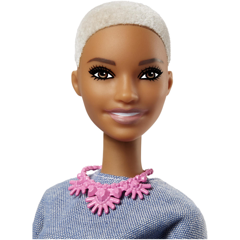 Barbie Fashionista Doll  - Chic in Chambray