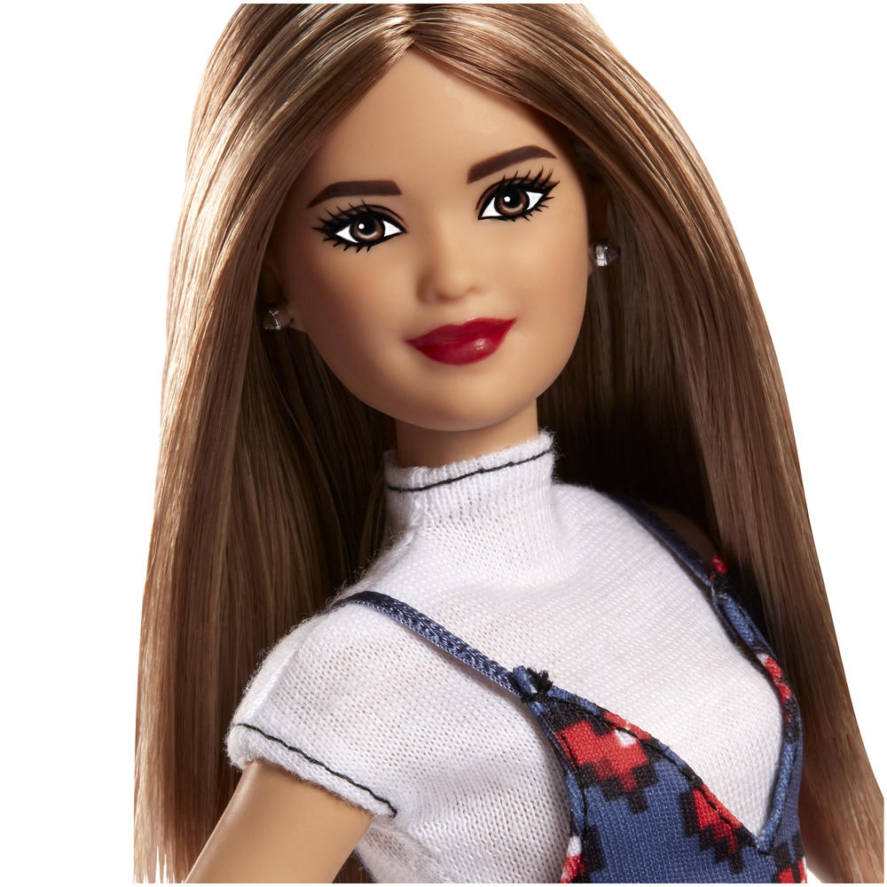 Barbie Fashionista Doll  - Wear your Heart