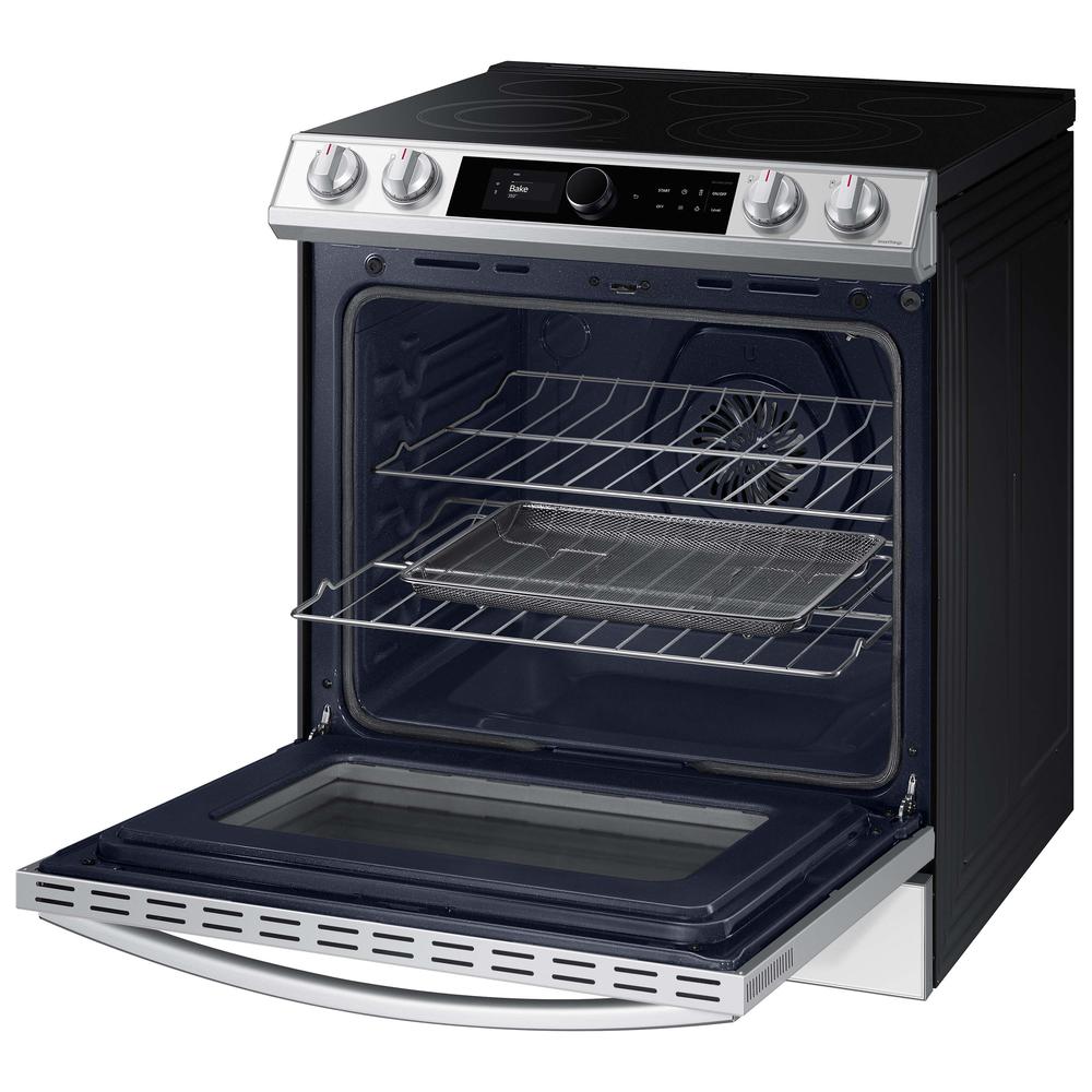 Samsung NE63BB871112AA Bespoke Smart Slide-in Electric Range 6.3 cu. ft. with Smart Dial & Air Fry in White Glass
