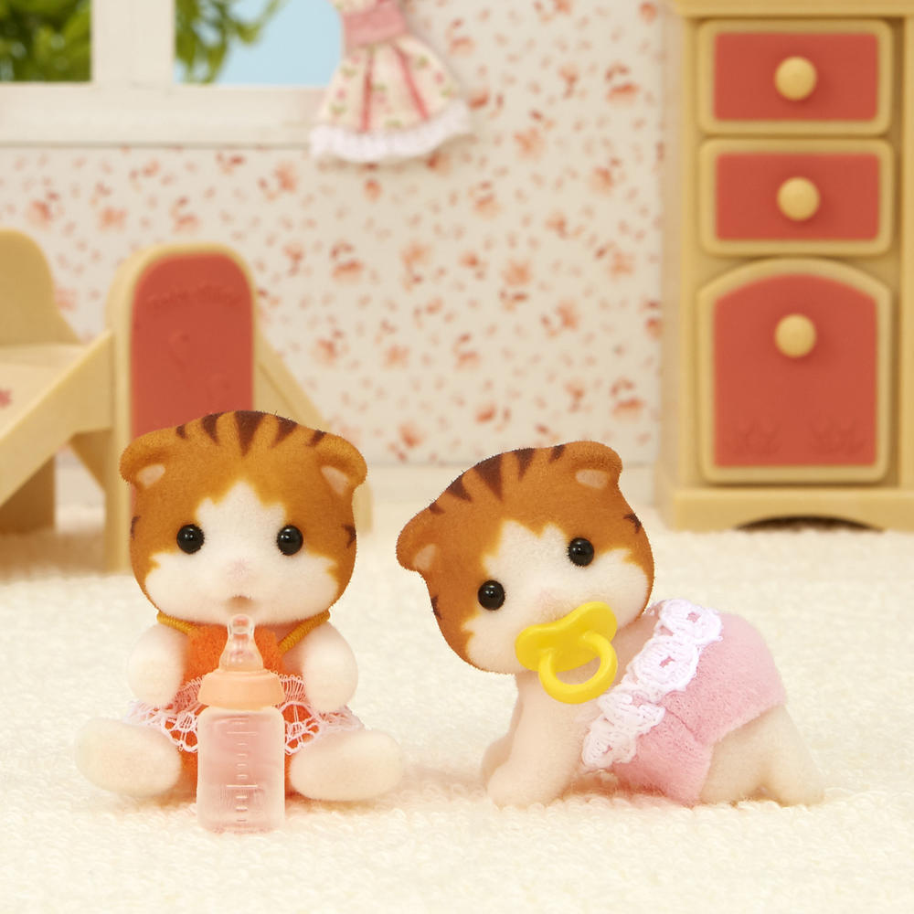 Epoch Calico Critters Maple Cat  Twins