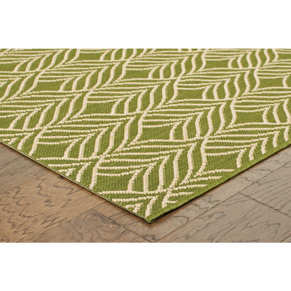 5x7 Updated Palm Indoor/Outdoor Area Rug