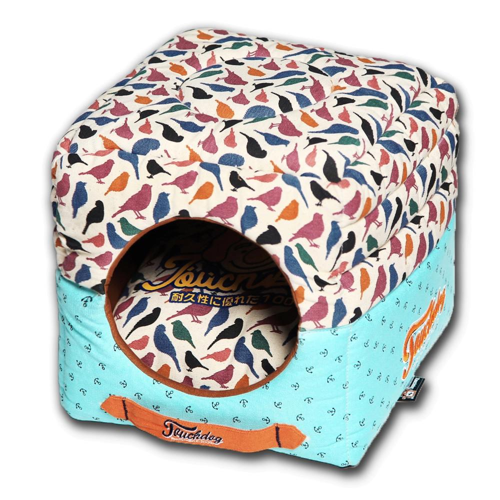 Touchdog Chirpin-Avery Convertible and Reversible Squared 2-in-1 Collapsible Dog House Bed