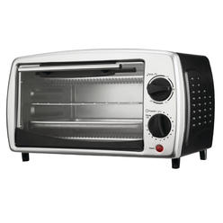 Brentwood 4-Slice Toaster Oven Broiler in Black
