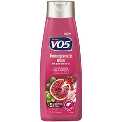 VO5 Moisturizing Shampoo - 12.5 Fl Oz - Pomegranate Bliss - Grape Seed Extract Leaves Hair Looking Vibrant and Beautiful