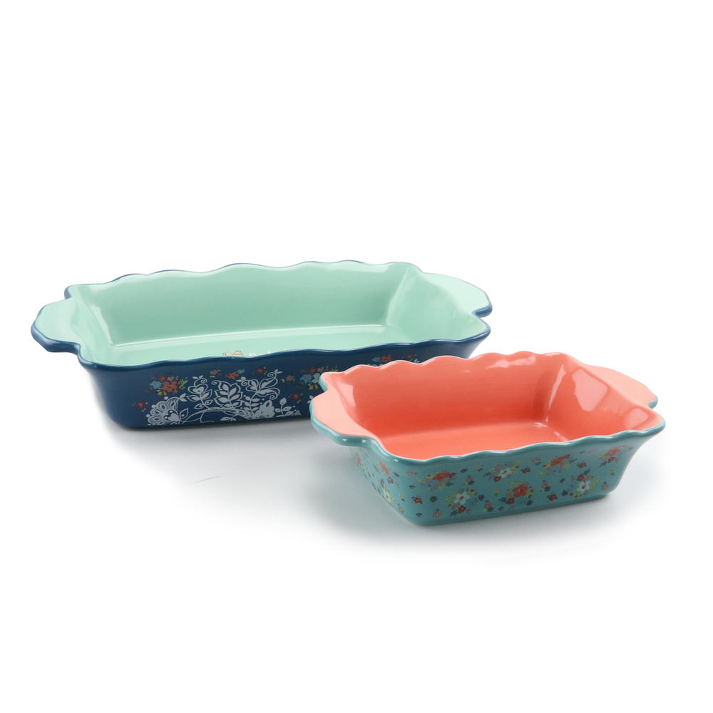 Urban Market  Life On The Farm 2 Piece Stoneware Bakeware Pan Set In Assorted Colors
