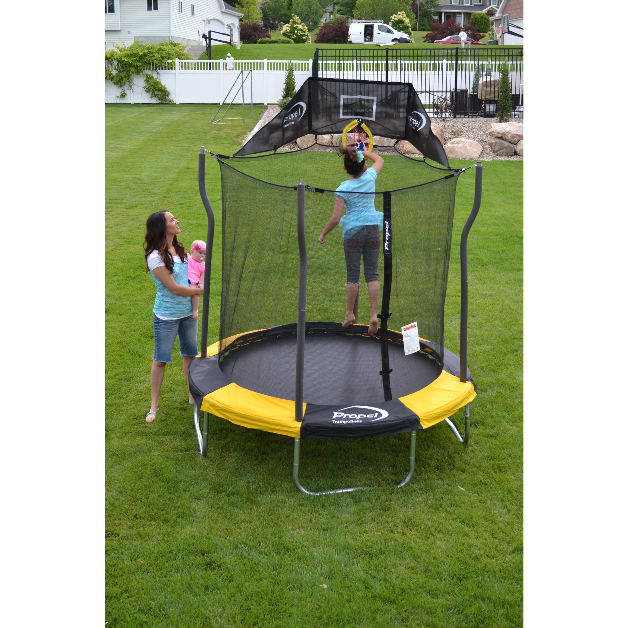 7' Enclosed Trampoline with Basketball Hoop Kids Toddler Indoor/Outdoor