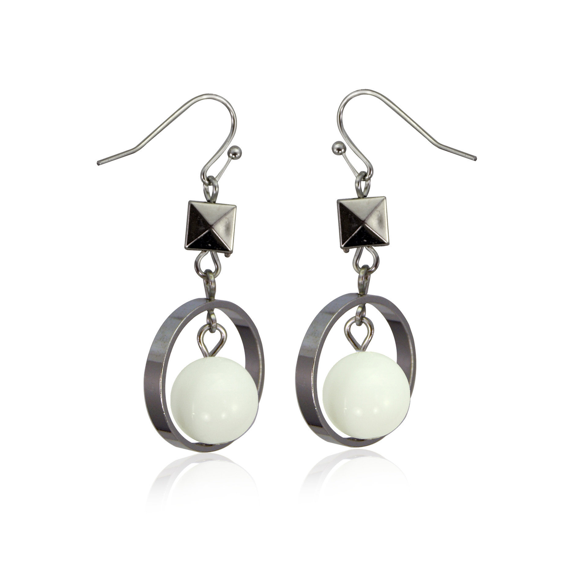 Women's White Acrylic Bead Fish-Hook Earrings Women's White Acrylic Bead Fish-Hook Earrings