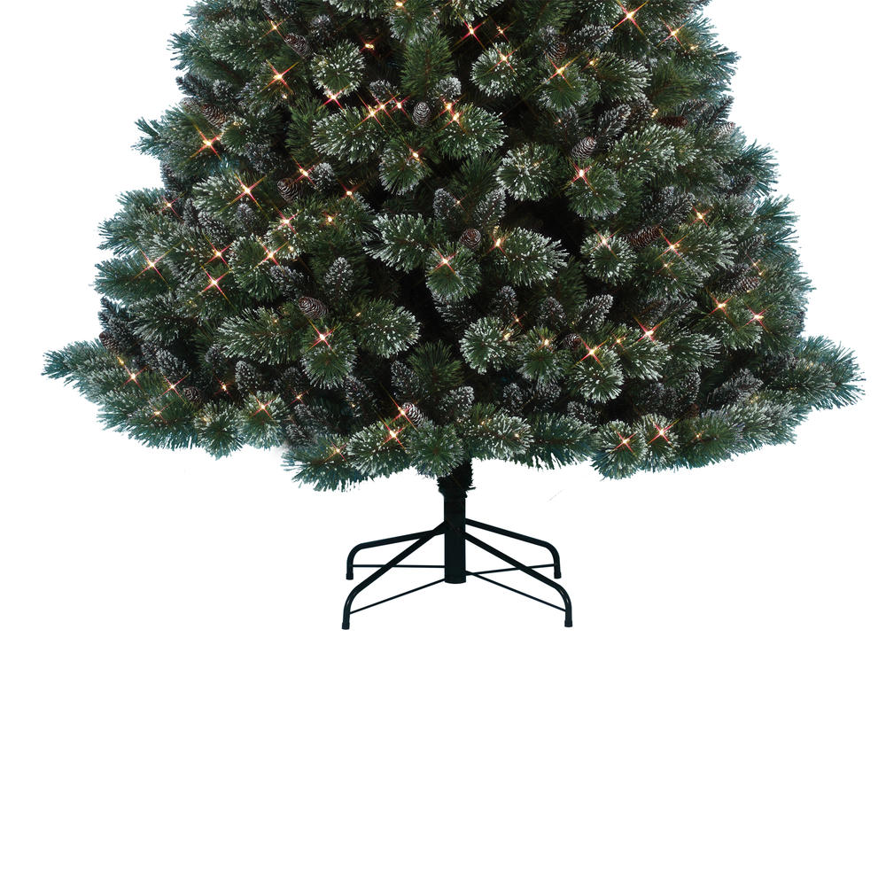 Donner & Blitzen Incorporated 7.5' Pre-Lit Slim Elegant Cashmere Pine Tree with 550 Clear Lights