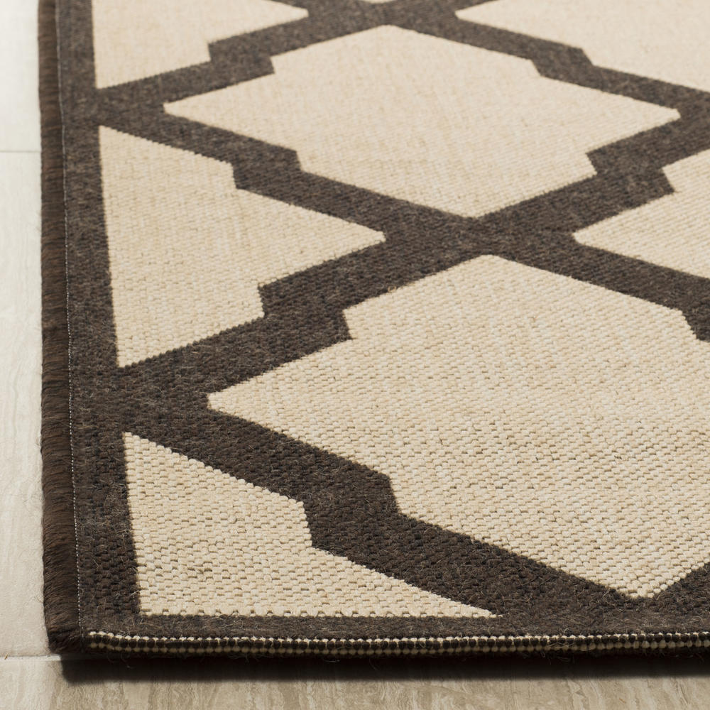 Safavieh Linden 122 Collection Area Rug 5 ft. x 8 ft.