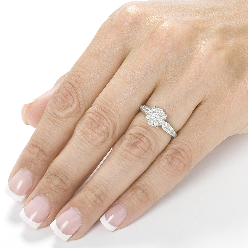 Kobelli 3/4 Carat (ct.tw) Diamond Cluster Engagement Ring in 14k White Gold