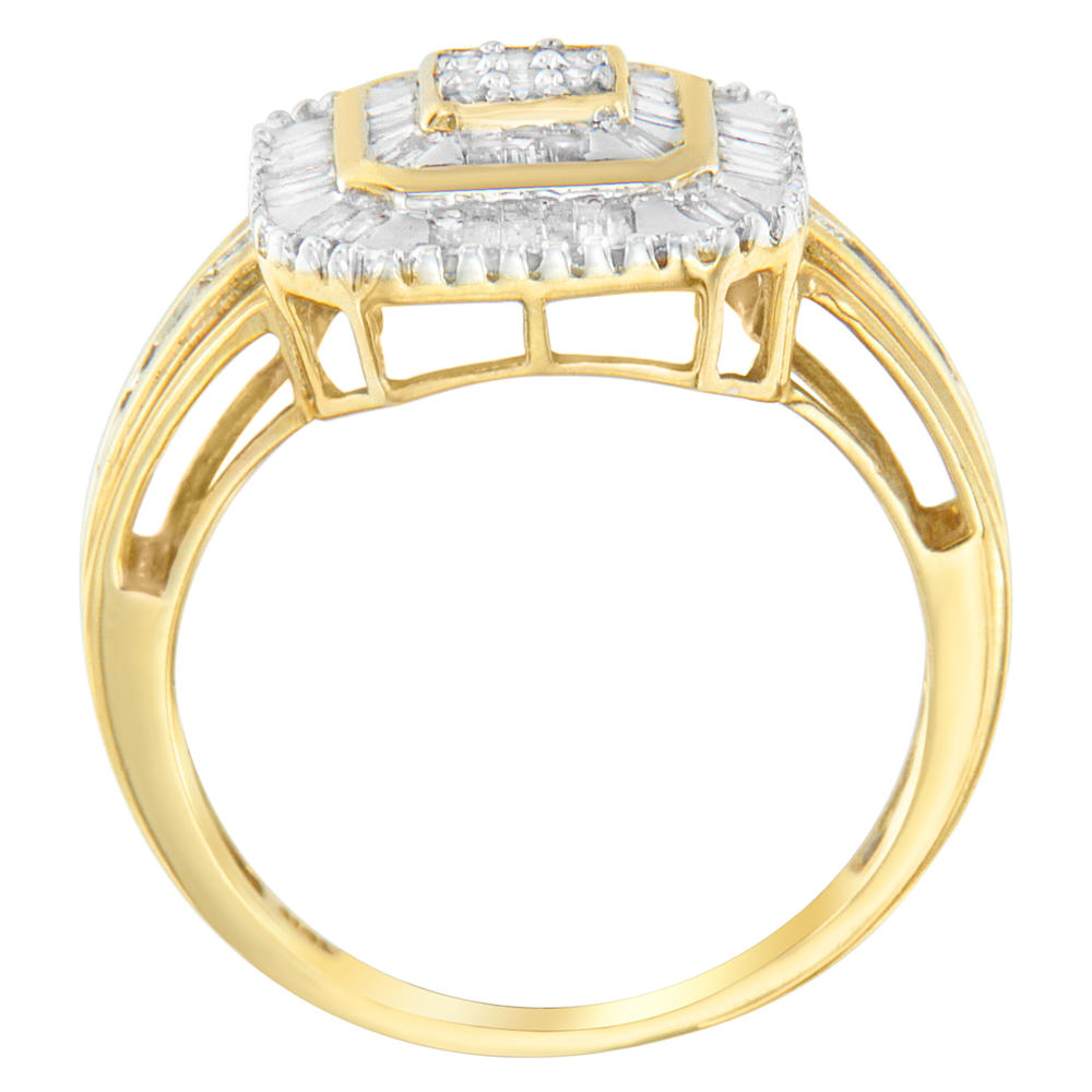 10K Yellow gold 0.5 CTTW Round and Baguette Cut Diamond Ring(I-J, SI2-I1)