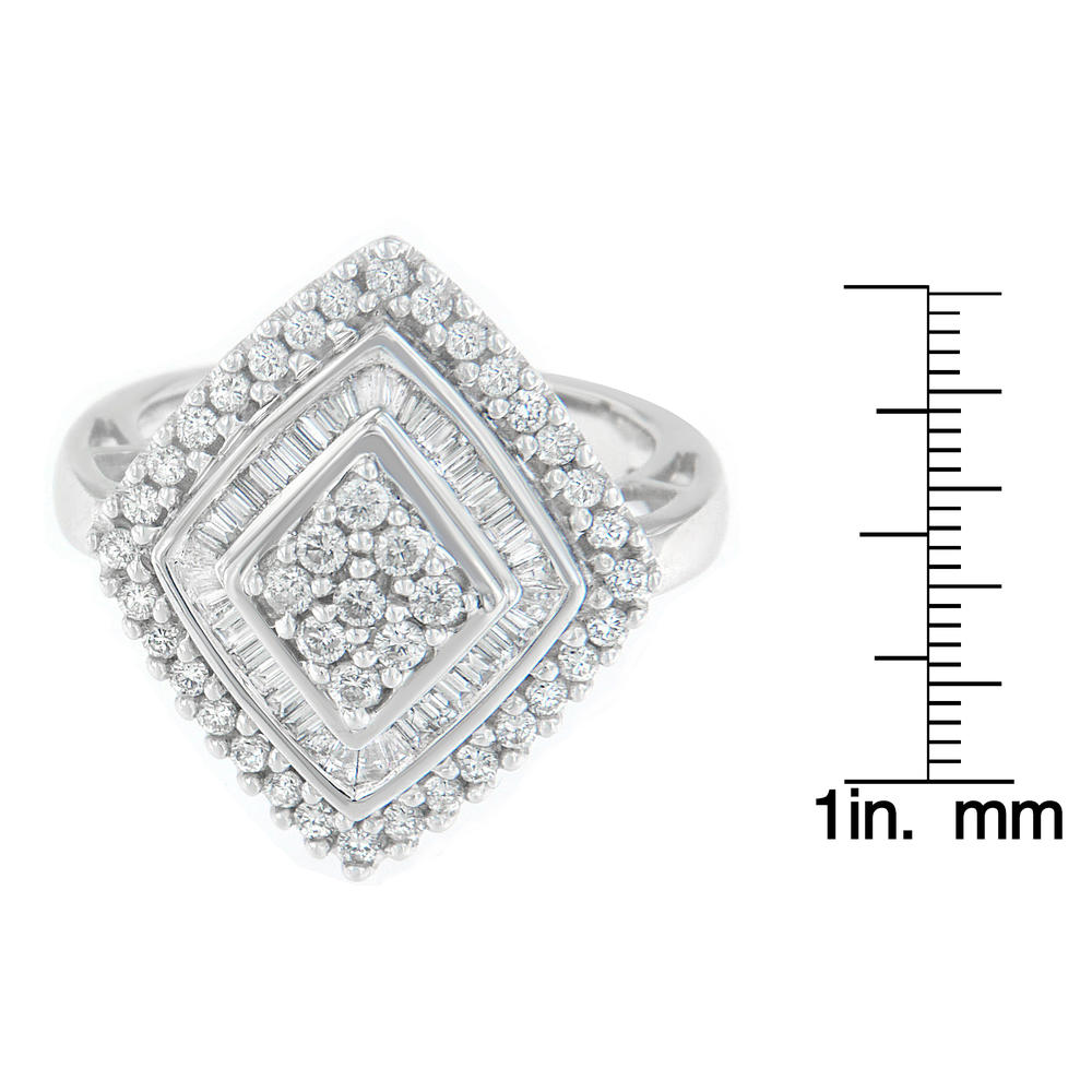 14K White Gold 1ct. TDW Round and Baguette-cut Diamond Ring (I-J,SI2-I1)