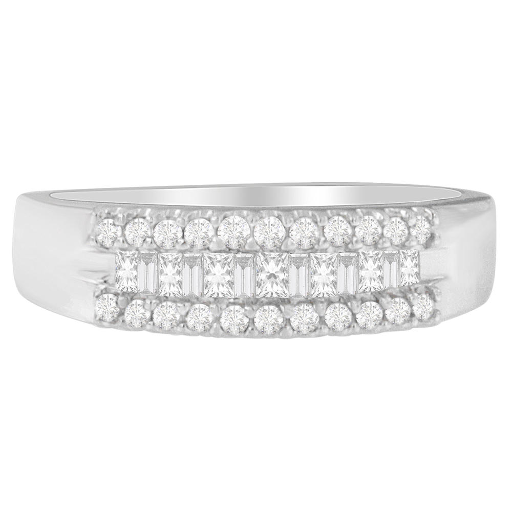 14K White Gold 1/3ct. TDW Round, Baguette and Princess-Cut Diamond Ring(H-I, SI1-SI2)